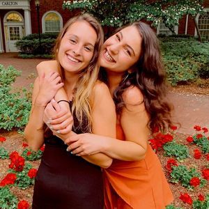 Meet your Posher, Julia